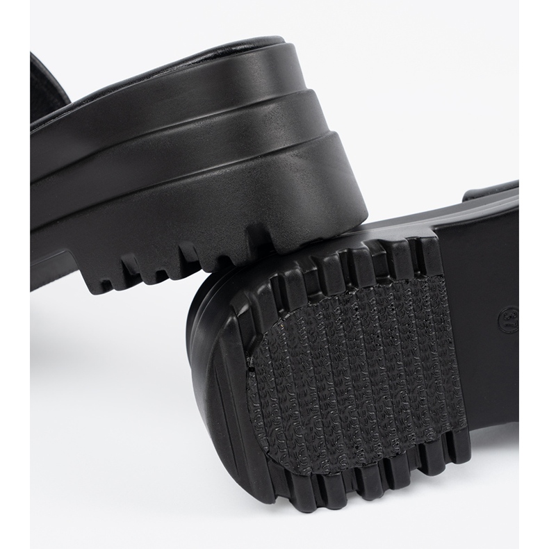 Seastar Papuci negri cu platformă negru 1