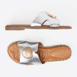 Seastar Flip -flops de argint cu un decor de aur 1