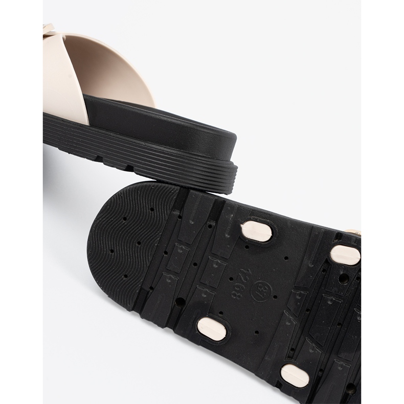 Seastar Flip -flops -uri pentru femei ușoare cu o cataramă de aur bej 1