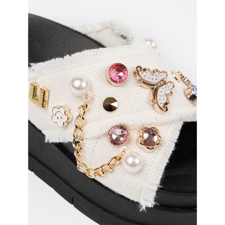 Seastar Flip -flops alb pe o platformă neagră cu ace 1