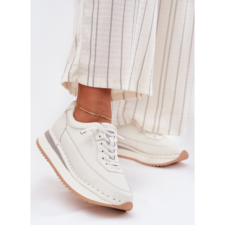 Adidaje din piele pentru femei pe Big Star RR274A333 Platforma albă 2