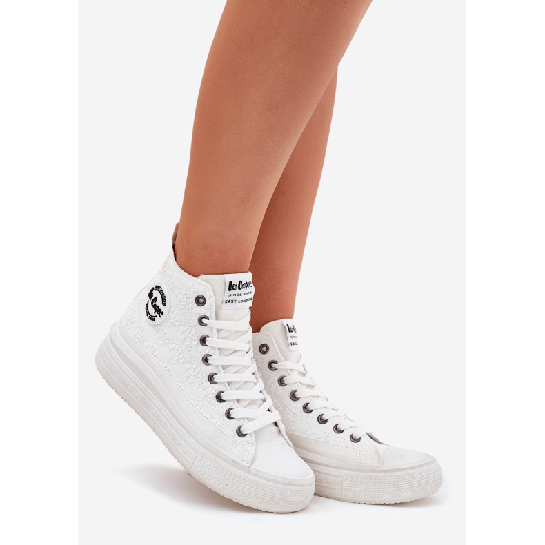 Adidași pentru femei pe platforma Lee Cooper LCW-25-44-3209L White alb 1 Adidași pentru femei pe platforma Lee Cooper LCW-25-44-3209L White alb 1