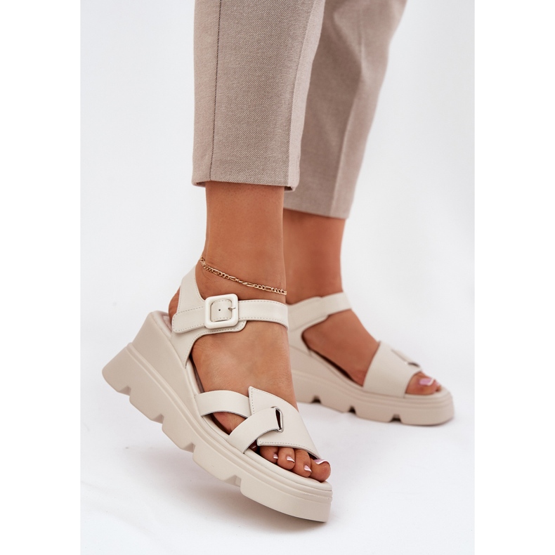 Sandale din piele pentru femei pentru Antic Artiker 54C1624 Beige bej 2 Sandale din piele pentru femei pentru Antic Artiker 54C1624 Beige bej 2