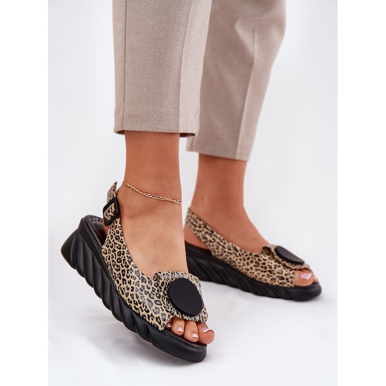 ARTIKER Sandale naturale din piele pentru un imprimeu de leopard pentru o pană Artker 56C2186 bej 2 ARTIKER Sandale naturale din piele pentru un imprimeu de leopard pentru o pană Artker 56C2186 bej 2