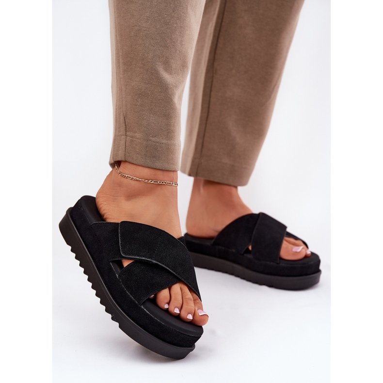 Flip -flops pentru femei pe platformă cu dungi negre negru 2