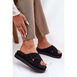 Flip -flops pentru femei pe platformă cu dungi negre negru 7