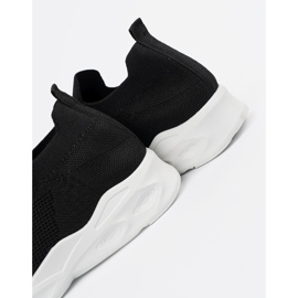 Cizme sport pentru femei, negru alunecat 2