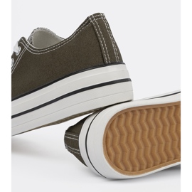 Adidași de culoare verde închis 1