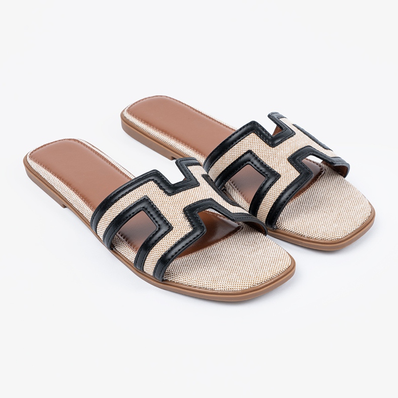 Seastar Papuci cu decupaje decorative negru 1