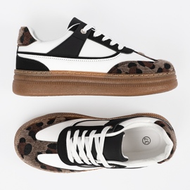 Adidași alb -negru cu inserții cu imprimeu leopard 3