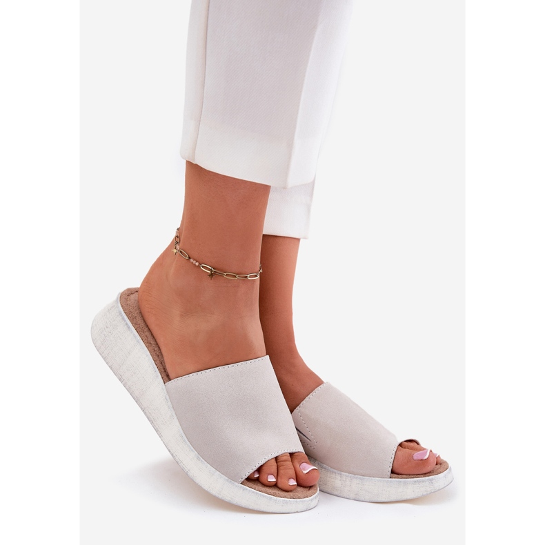 FLIP -uri pentru femei din piele de căprioară pe Panto FINO RR267044 WEDGE GRAY gri 1 FLIP -uri pentru femei din piele de căprioară pe Panto FINO RR267044 WEDGE GRAY gri 1