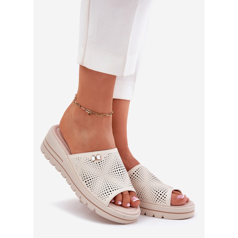 FLIP -uri din piele pentru femei Vinceza 41477 bej 1