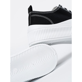 Adidași alb-negru cu talpă groasă 1