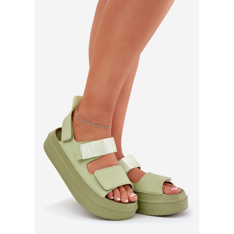 Inna Sandale pentru femei pe platformă cu Velcro Green verde 1