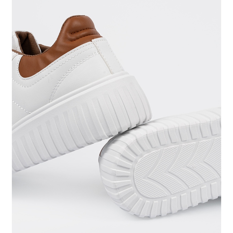 Shelvt Adidași albi pentru femei inserții maro 1