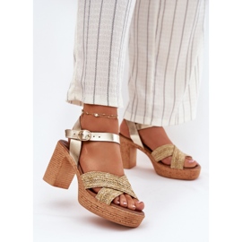 Sandale din piele pe stâlp cu împletitură pe dungi de aur Zazoo 40460 2