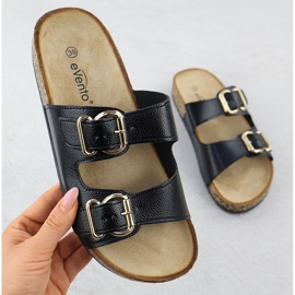 EVento Flip -flops pentru femei cu cleme negre 7220 negru 1 EVento Flip -flops pentru femei cu cleme negre 7220 negru 1