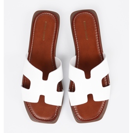 Sergio Leone Flip -flops alb cu un deget pătrat 3