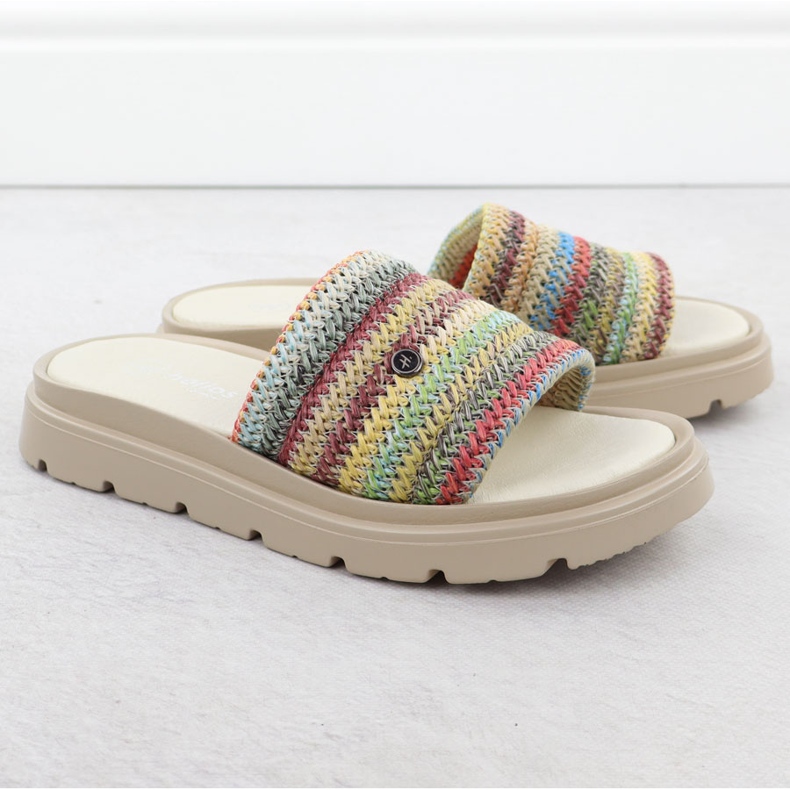 Flip -flops din piele pentru femei pe platforma multikolor Helios 156.731 multicolor 2