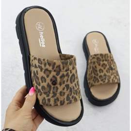 Papucii din piele pentru femei pe platformă cu Helios Beige 156.731 bej 1 Papucii din piele pentru femei pe platformă cu Helios Beige 156.731 bej 1