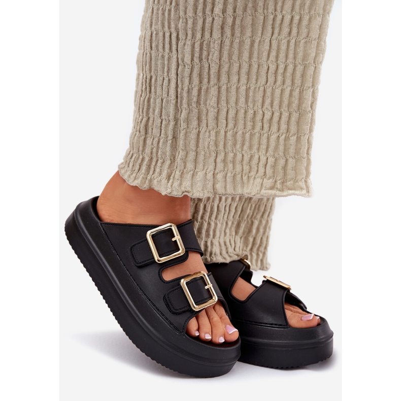 Inna Flip -flops pentru femei pe platformă cu cleme aurii negre negru 1