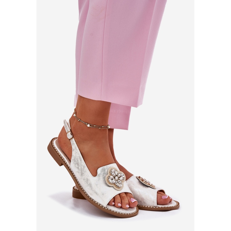 S.Barski Sandale pentru femei cu toc plat cu un detaliu decorativ S. Barski KV51-080 Silver argint 1