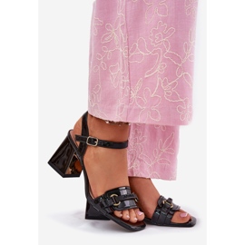 EVento Sandale de femei lăcuite din piele pe stâlp negru 1 EVento Sandale de femei lăcuite din piele pe stâlp negru 1