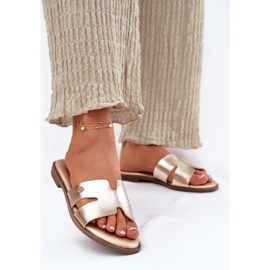 EVento Clapele plate pentru femei cu piele aurii din piele eco de aur 2 EVento Clapele plate pentru femei cu piele aurii din piele eco de aur 2