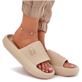 Flip -Flip Flip Flip pe platformă cu un ursuleț Vinceza 75210 bej 9