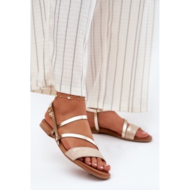 Sandale din piele pentru femei cu toc plat Maciejka 06966-25 PLN de aur 2 Sandale din piele pentru femei cu toc plat Maciejka 06966-25 PLN de aur 2