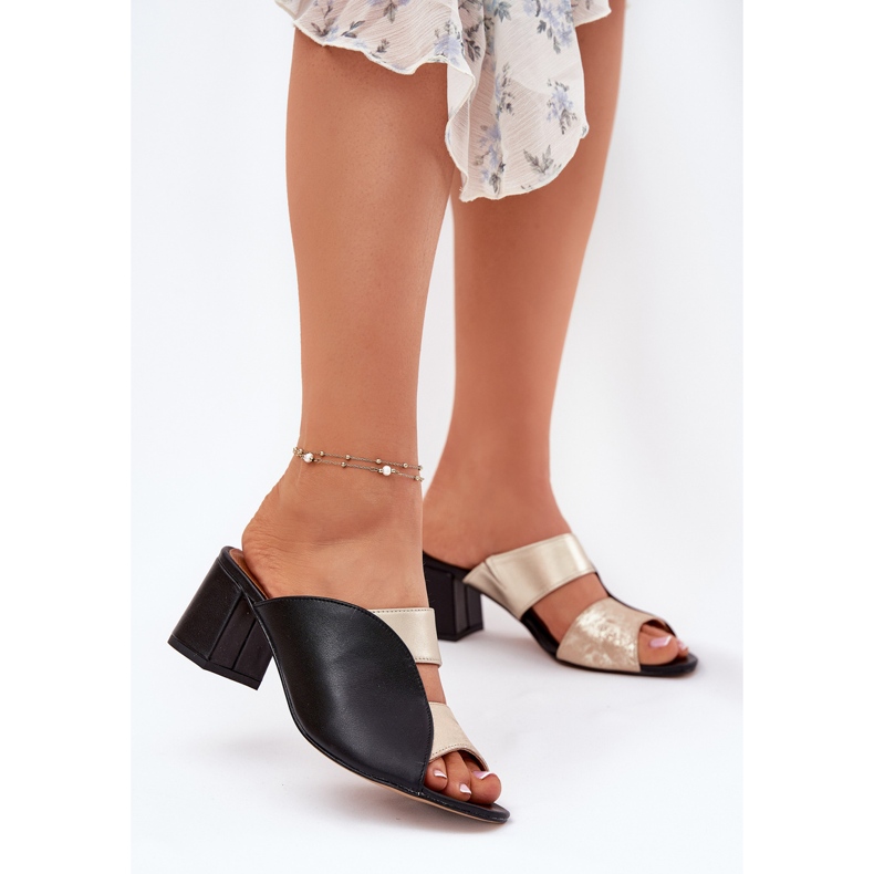 Papuci din piele pentru femei pe Maciejka Post 06943-25 Negru și Aur 2 Papuci din piele pentru femei pe Maciejka Post 06943-25 Negru și Aur 2