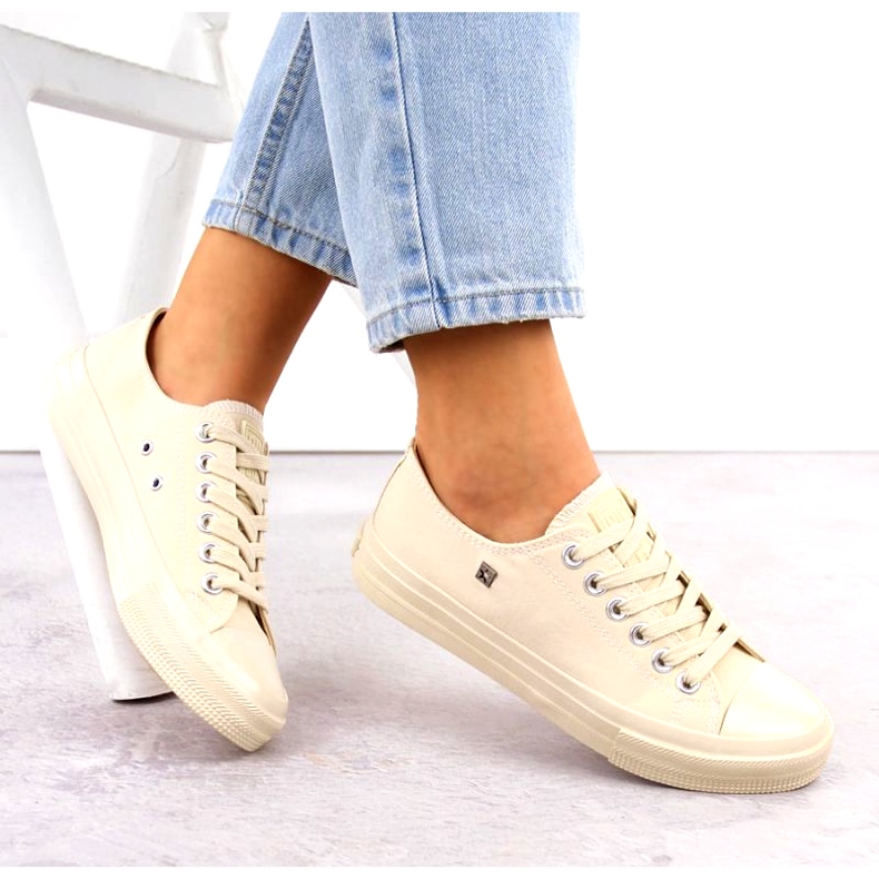 Pantofi de damă clasici Big Star NN274286 Bej 2