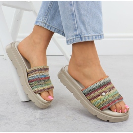 Flip -flops din piele pentru femei pe platforma multikolor Helios 156.731 multicolor 4