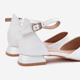 EVento Sandale strălucitoare cu sandale joase ale copiilor alb 1 EVento Sandale strălucitoare cu sandale joase ale copiilor alb 1