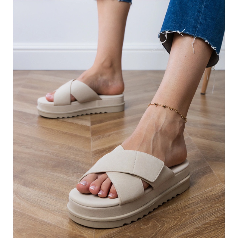 Flaps bej cu dungi pe platformă 1