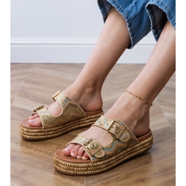 Flip -flops auriu cu cleme pe dungi de aur 8