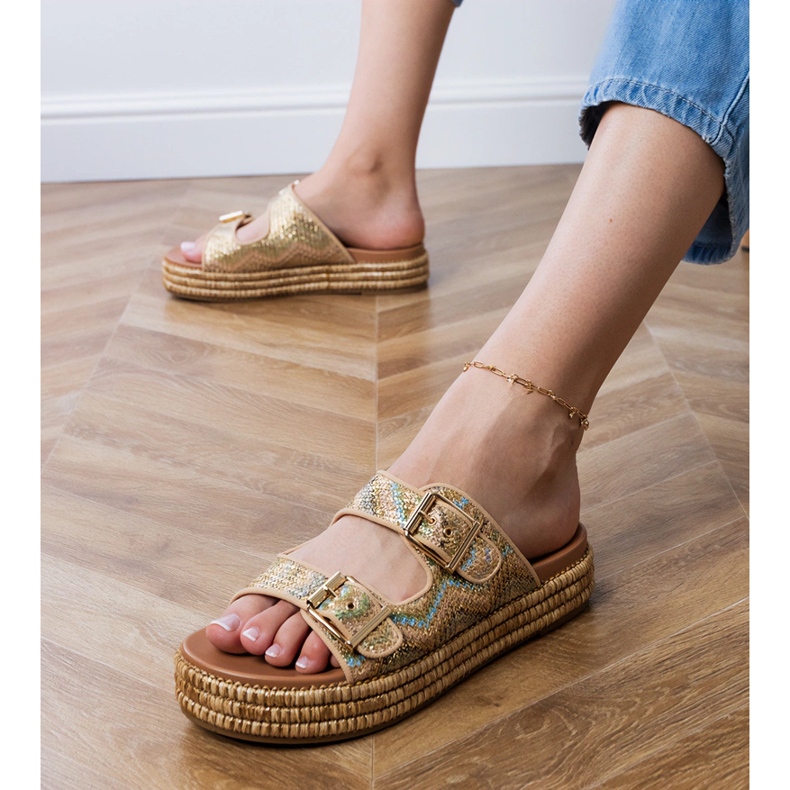 Flip -flops auriu cu cleme pe dungi de aur 1