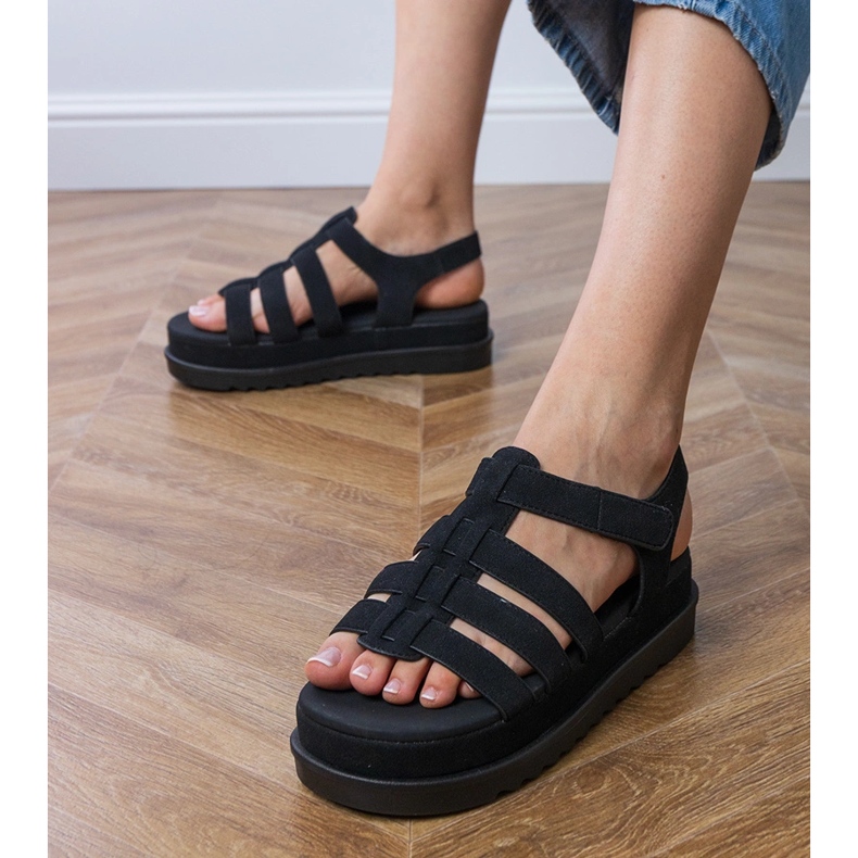 Sandale de gladiator negru pe platformă 2