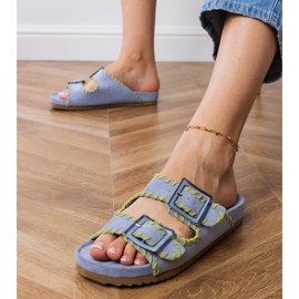 Flip -flops albastru cu cleme și broderie pe dungi 3
