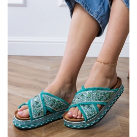 Flip -flops verde cu dungi 3
