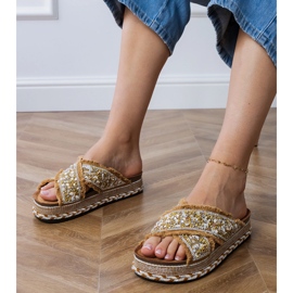 Flip -flops bej cu dungi 1