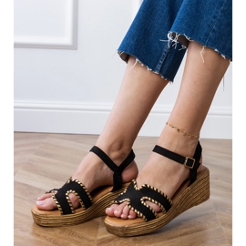 Sandale negre cu broderie pe margini negru 1