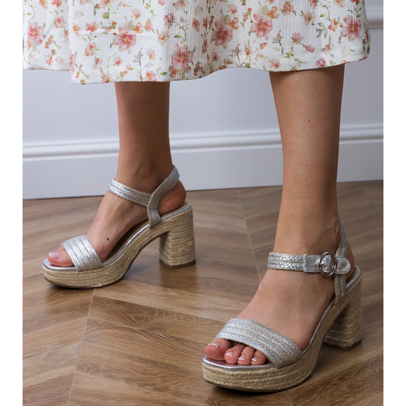 Sandale de argint espadrilles pe post 1