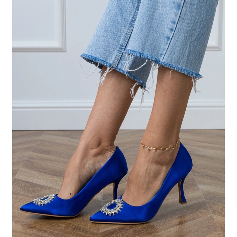 Pompe de satin albastru cu zirconi 2