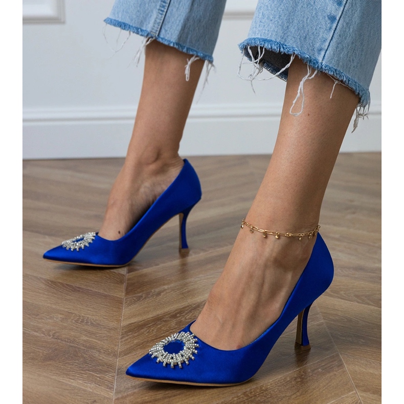 Pompe de satin albastru cu zirconi 1