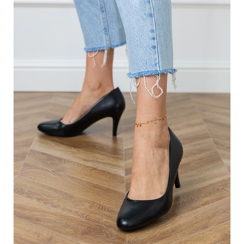 Pompele negre clasice pentru femei negru 1