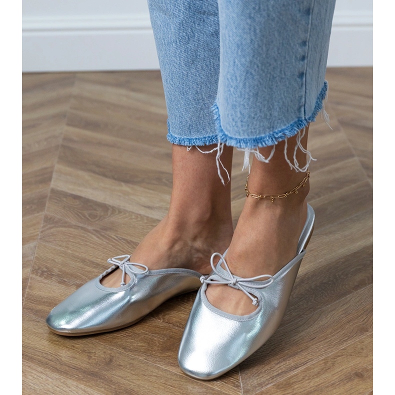 Flip -Flip -Flops construit pe o talpă plană argint 2