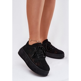 Adidașii pentru femei pe platformă cu un superior negru de croșetat superior 1
