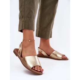 EVento Sandale pentru femei cu lac plat din piele ecologică auriu de aur 2