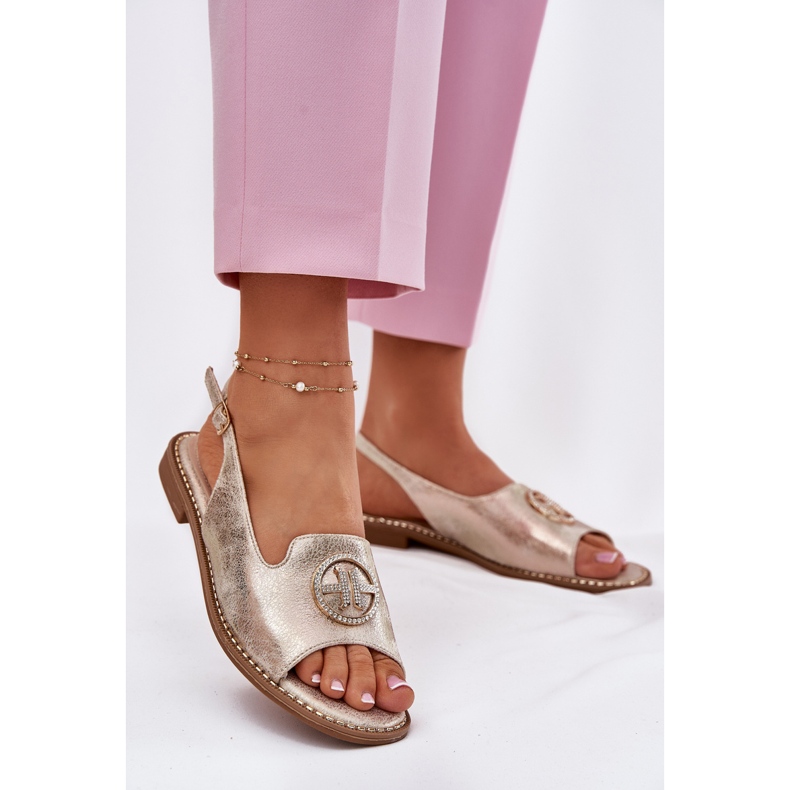 S.Barski Sandale pentru femei cu toc plat cu ornament S. Barski KV51-002 Aur de aur 2